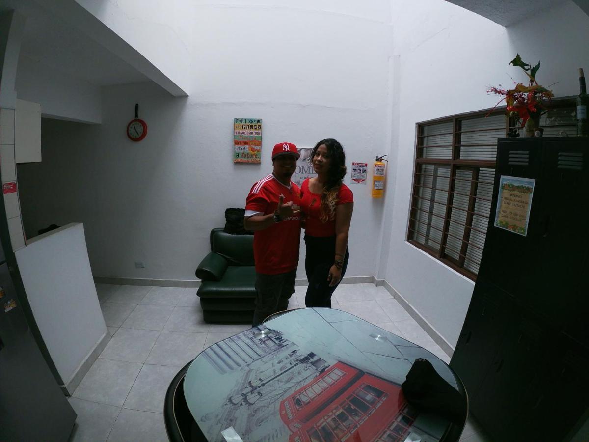 Casa Olimpico Hostal Cali Zewnętrze zdjęcie
