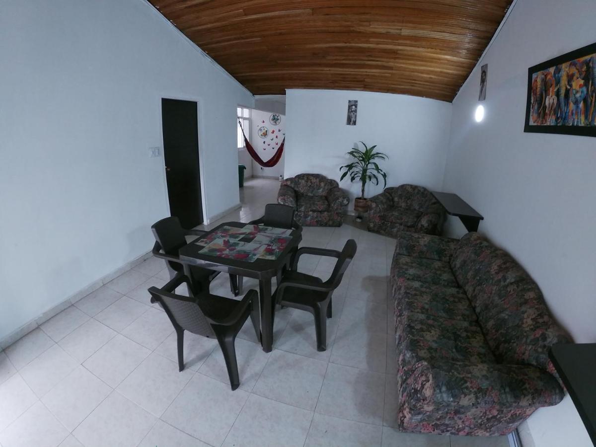 Casa Olimpico Hostal Cali Zewnętrze zdjęcie