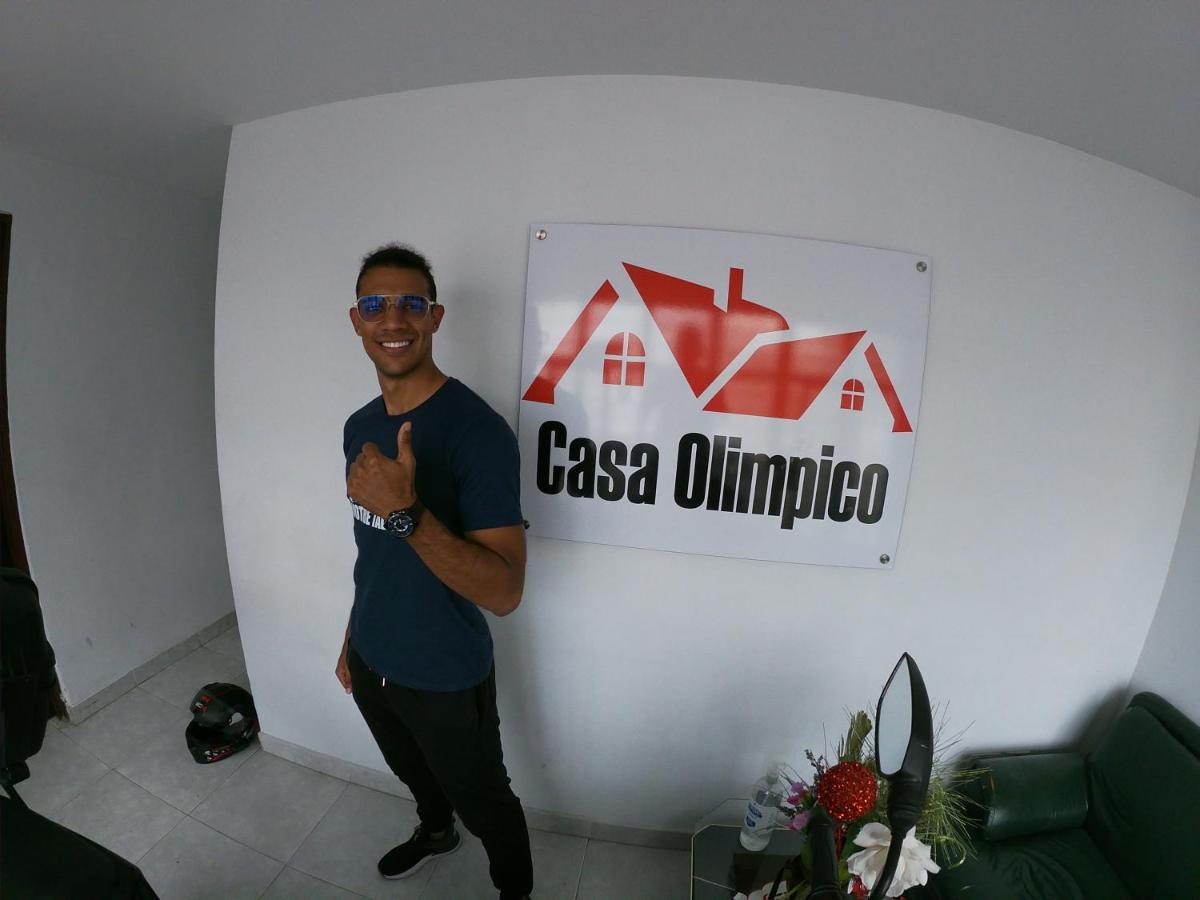Casa Olimpico Hostal Cali Zewnętrze zdjęcie